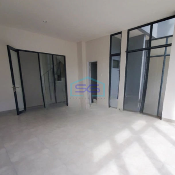 Disewakan Ruko 3 Lantai Luas Bangunan 122 m² di BSD Tangerang-2