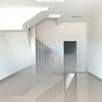 Disewakan Ruko 3 Lantai Luas Bangunan 184 m² di Gading Serpong Tangerang