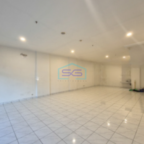 Disewakan Ruko 2 Lantai Luas Bangunan  187 m² Lokasi Gading Serpong Tangerang-2