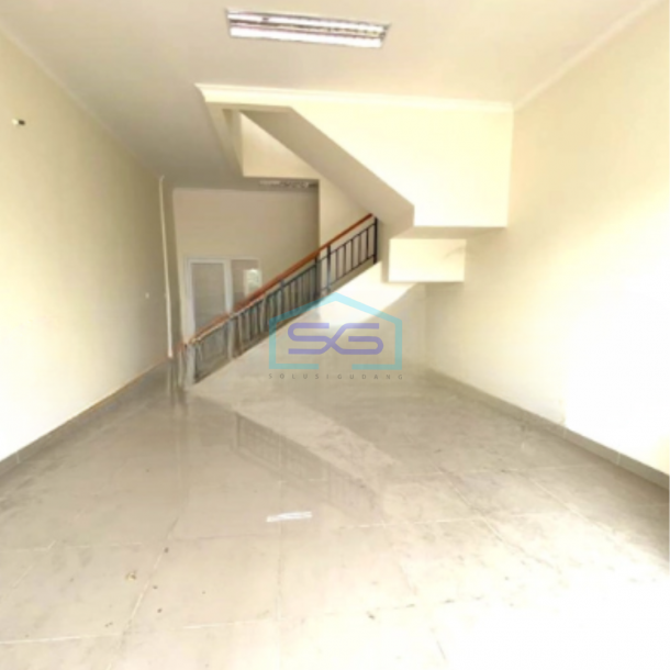 Disewakan Ruko 2 Lantai Luas Bangunan 107 m² di Gading Serpong Tangerang-4