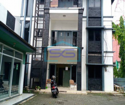 Disewakan Gedung 3 lantai Tb.Simatupang pasar minggu dekat antam