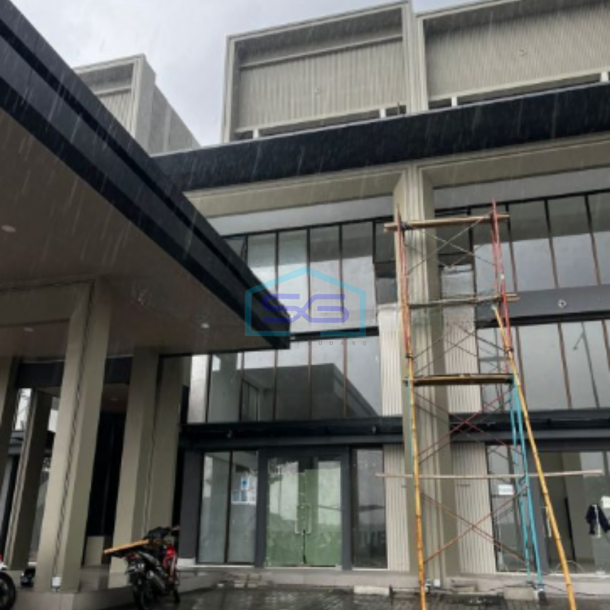 Disewakan Ruko Hoek Baru Siap Pakai Strategis High Ceiling Gading Serpong Tangerang LB 320m2-1