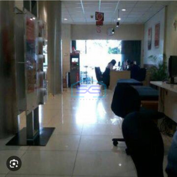 Disewakan Ruko 4 Lantai Luas 200 m² Parkir 4 mobil di Jalan Raya Matraman Jakarta Timur-3