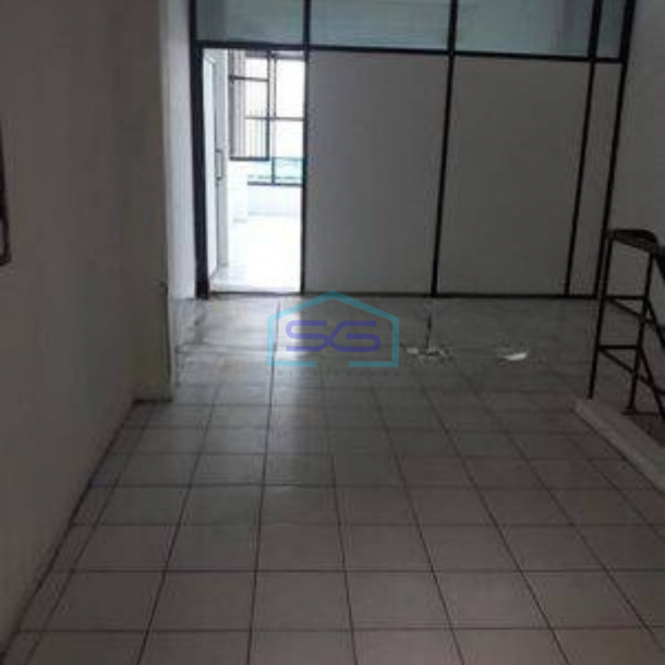 Dijual Cepat Ruko 4 Lantai Luas 240 m² di Pinggir Jalan Rawamangun Jakarta Timur-3