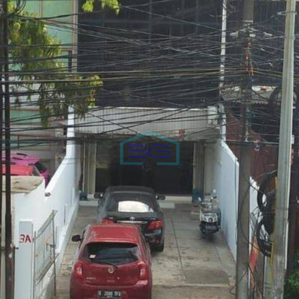 Dijual Cepat Ruko 3 Lantai LB 200 m² Kuningan Jakarta Selatan-1