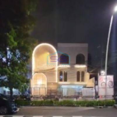 Dijual Cepat Gudang Luas Bangunan 1000 m² Pinggir Jalan Raya Menteng Jakarta Pusat