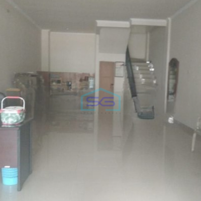 Dijual Ruko 3 Lantai Luas Bangunan 240 m² di Cempaka Putih Jakarta Pusat
