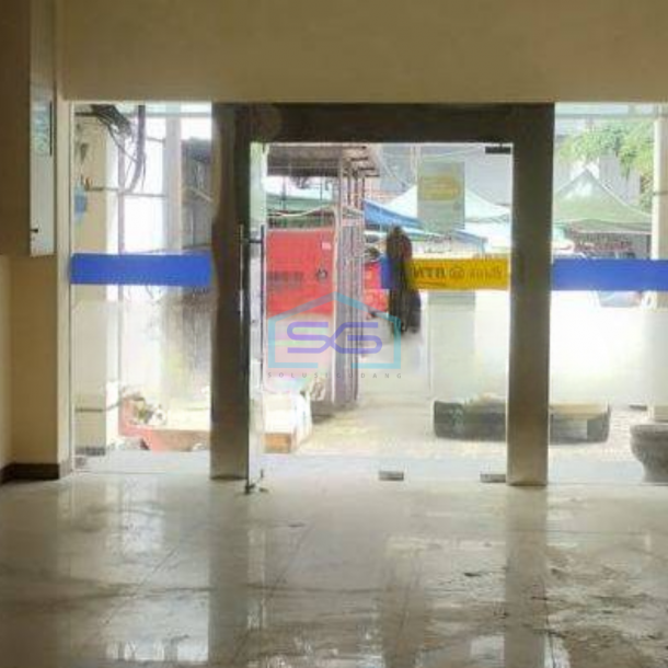 Disewakan Ruko Luas Bangunan 276 m² di Menteng Jakarta Pusat-1