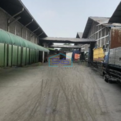 Dijual Pabrik Akses Container 40 Feet Luas Bangunan 16500 m² di Cikupa Tangerang