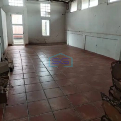 Dijual Pabrik Akses Container Luas Bangunan 1600 m²  di Bogor