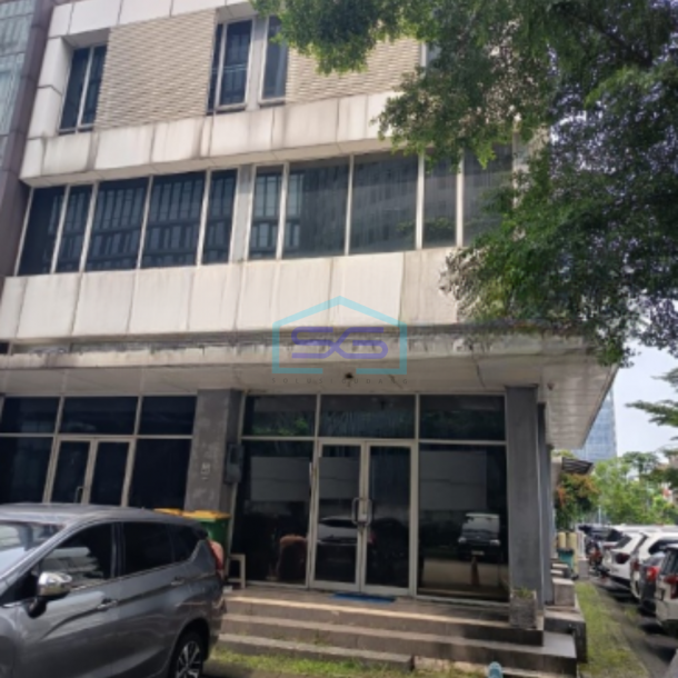 Dijual Ruko 3 Lantai Lokasi Bebas Banjir di Alam Sutera Tangerang-1