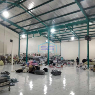 Dijual Gudang Akses Container 20 Feet Luas Bangunan 600 m² di Cikupa Tangerang