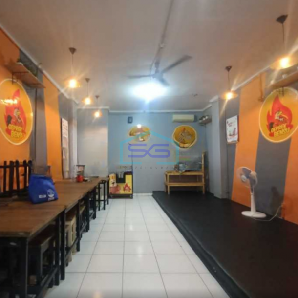 Disewakan Ruko 2 Lantai Luas Bangunan  135 m² Lokasi di Cikupa Tangerang-1