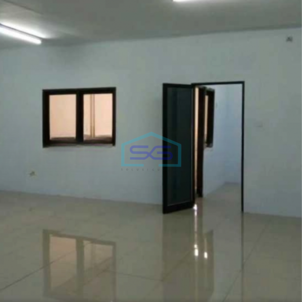 Disewakan Gudang Luas Tanah 600 m2 Lokasi di BSD Tangerang-2