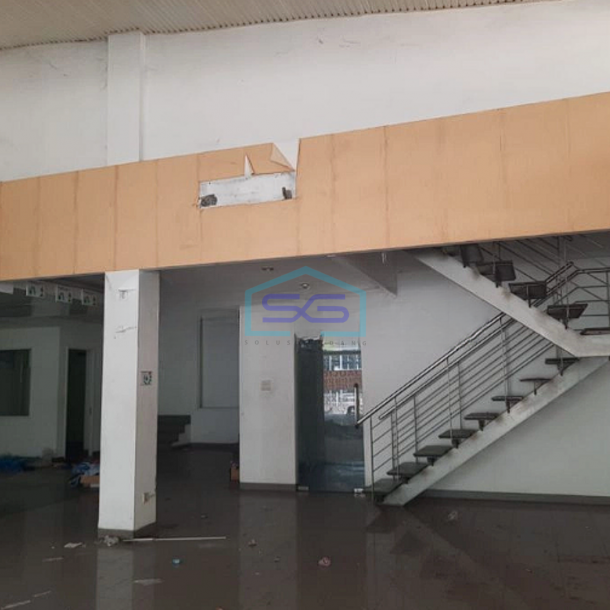 Dijual Gedung Ex. Showroom di Mampang Prapatan Jakarta Selatan LB 900m2-3