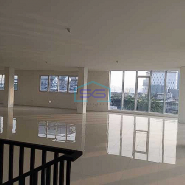 Dijual Gedung Baru Siap Pakai di Jalan Pramuka Matraman Jakarta Timur LB 2107m2-3