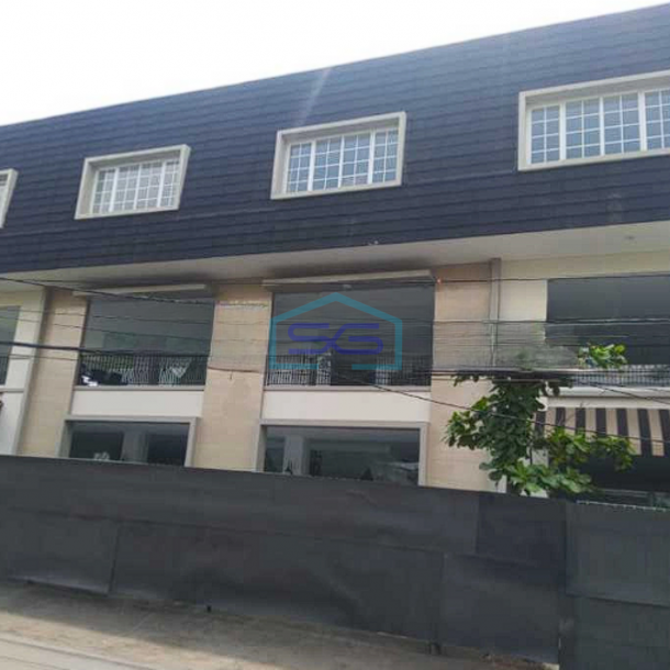 Dijual Gedung Kantor di Jl. Inspeksi Saluran Kali Malang Jatinegara Jakarta Timur LB 1200m2-1