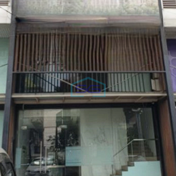 Dijual Gedung Kantor Lokasi Strategis di Kalibata Jakarta Selatan LB 600m2-1