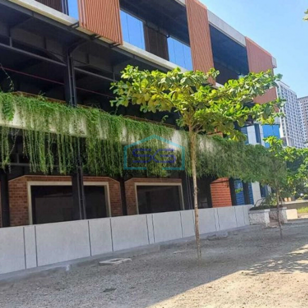 Disewakan Gedung Siap Pakai di Pejaten Barat Jakarta Selatan LB 2100m2-1