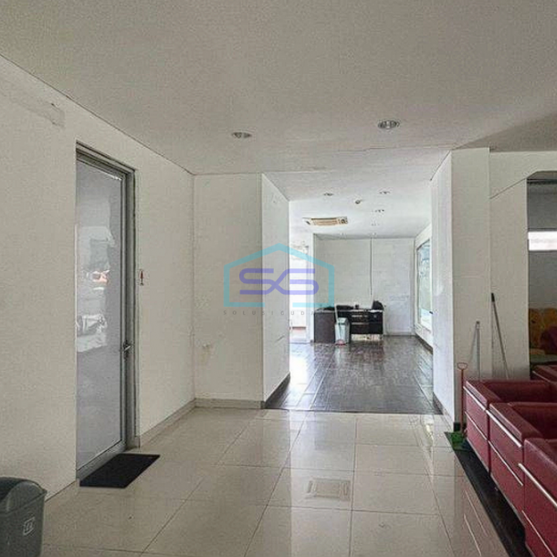 Disewakan Gedung Strategis Ex Honda Sunter Jakarta Utara Luas & Siap Pakai LB 1884m2-4