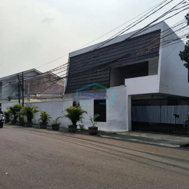 Disewakan Gedung Strategis Di Pancoran Luas & Siap Pakai Jakarta Selatan LT 800m2-1