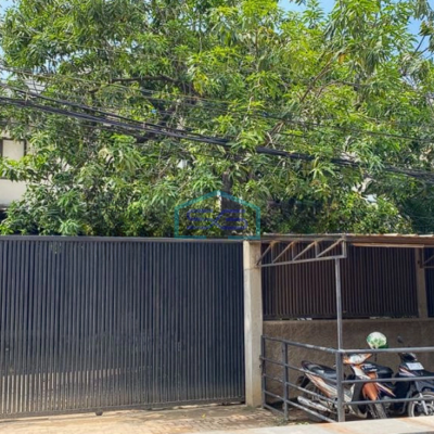 Dijual Gudang dan Kantor Indokarya di Sunter Tj. Priok Jakarta Utara LT 1440m2