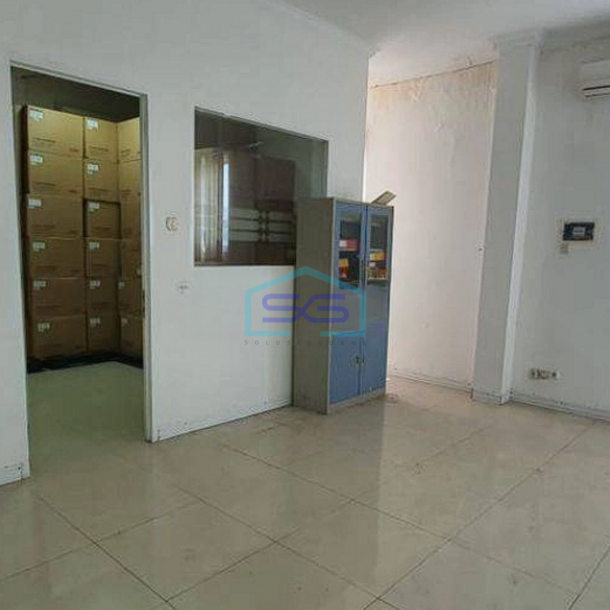 Disewakan Gudang Strategis Infinia Park Tebet 3 Lantai Jakarta Selatan LB 515m2-1