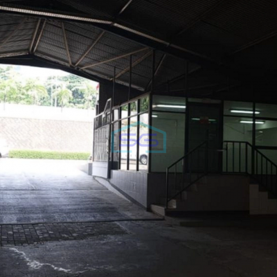 Disewakan Gudang Strategis LB 8000 m² di Cawang Jakarta Timur-2