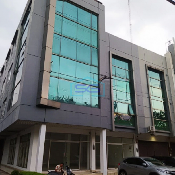 Dijual Ruko Gandeng Posisi Hook di Graha Mas Pemuda Rawamangun Jakarta Timur LB 600m2-1