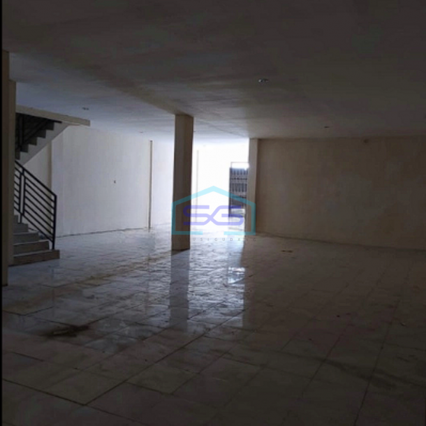 Dijual Murah Ruko Gandeng di Royal Palace Tebet Jakarta Selatan LB 748m2-3