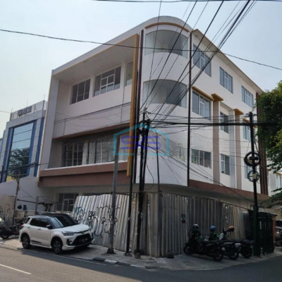 Dijual Ruko Strategis dekat Tebet ECO Park Jakarta Selatan LB 260m2