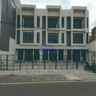 Dijual Ruko Baru 3 Lantai di Tebet Timur Jakarta Selatan LB 300m2 Strategis Depan Jalan Raya
