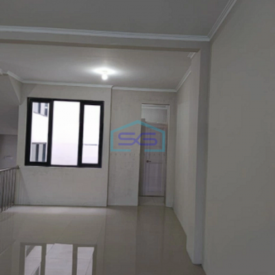 Dijual Ruko Baru 3 Lantai di Tebet Timur Jakarta Selatan LB 300m2 Strategis Depan Jalan Raya-2
