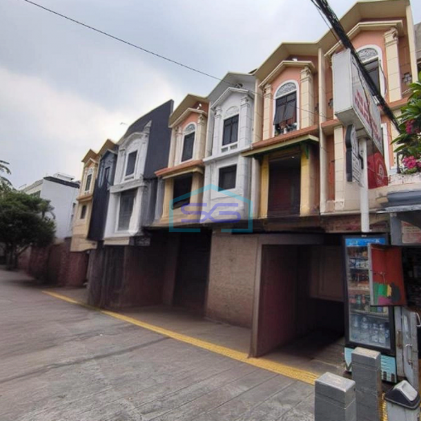 Dijual Ruko 3 Lantai Tebet Raya Jakarta Selatan Strategis Dan Siap Pakai LB 228m2-1