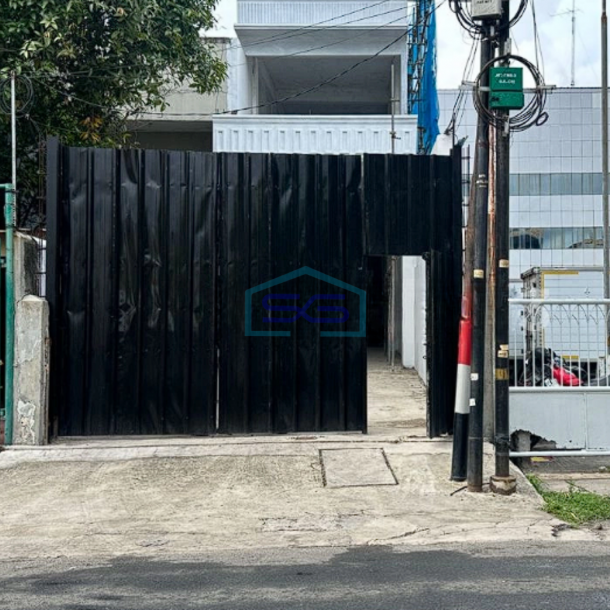 Dijual Ruko Bangunan Baru Strategis Bisa Untuk Usaha & Hunian di Tambora Jakarta Barat LB 700m2-1