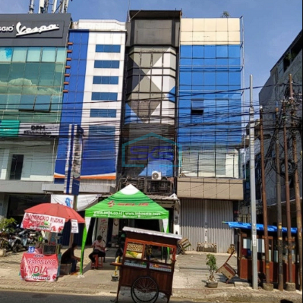 Dijual Ruko Lokasi Strategis di Rawamangun Jakarta Timur Luas Bangunan 270m2-1