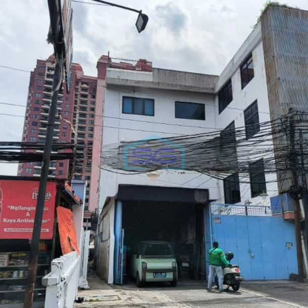 Dijual Ruko 5,5 Lantai Pasar Baru Gambir Jakarta Pusat Harga di Bawah NJOP LB 342m2-1