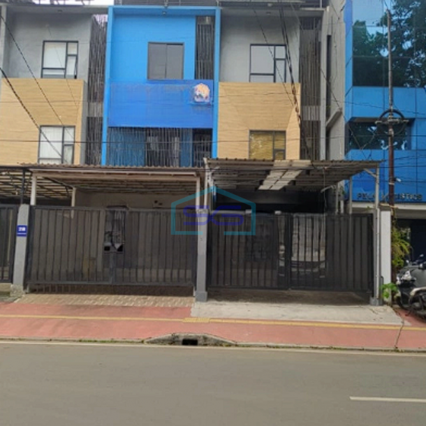 Dijual Cepat Ruko 3 Lantai Di Cempaka Putih Timur Jakarta Pusat LB 240m2-1