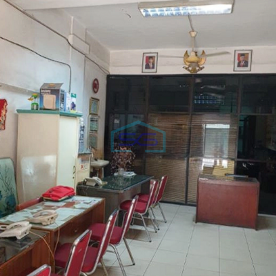 Dijual Ruko Harga Dibawah Pasaran Di Jalan Pangeran Jayakarta Jakarta Pusat LB 256m2