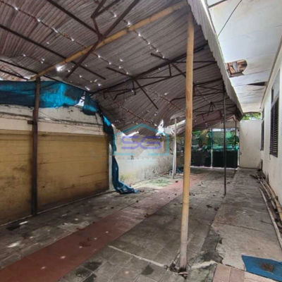 Disewakan Ruang Usaha Komersil 1000m2 Di Jalan Cempaka Putih Jakarta Pusat LB 700m2