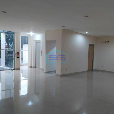 Disewakan Ruko Gandeng di Komplek Ruko Crown Palace Tebet Jakarta Selatan LB 700m2