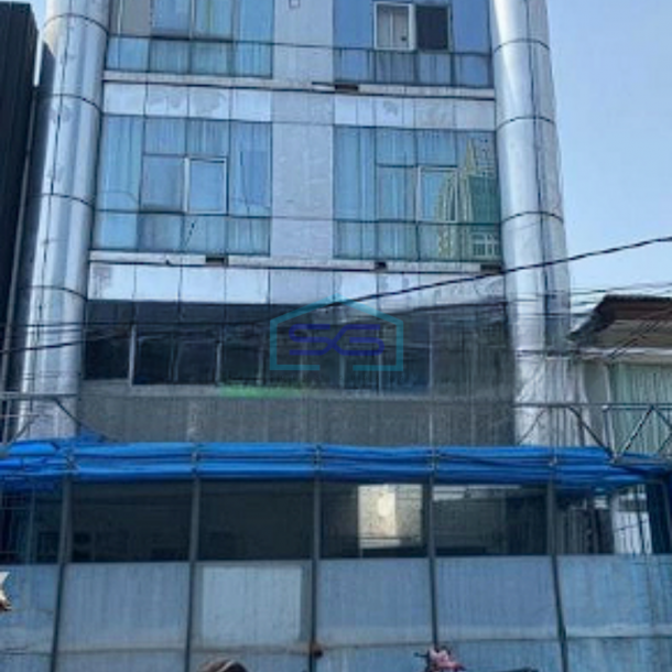 Disewakan Ruko Gandeng bisa Usaha dan Kantor Boulevard raya Kelapa Gading Jakarta Utara LB 800m2-1