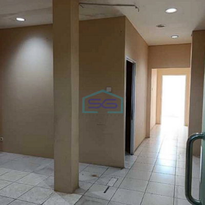 Disewakan Ruko Crown Palace Tebet, Jakarta Selatan Lokasi Strategis 4 Lantai LB 446m2