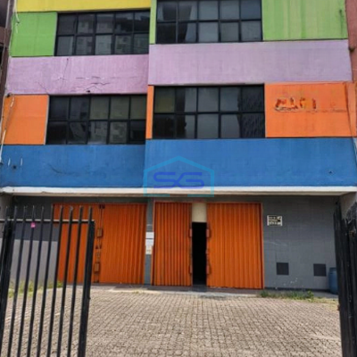 Disewakan Ruko Gandeng Strategis di Matraman Jakarta Timur Luas 200m2