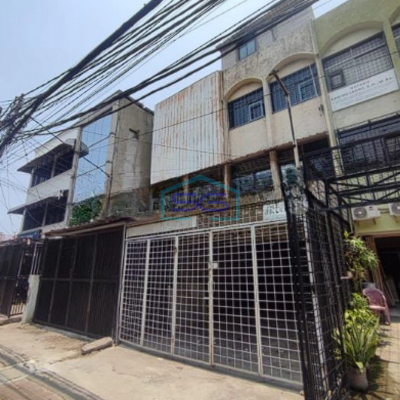 Disewakan Ruko Strategis Siap Pakai di Cideng Timur Jakarta Pusat LB 300m2