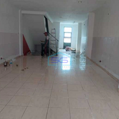 Disewakan Ruko 4 Lt di Jl. Letjen Suprapto Cempaka Putih Jakarta Pusat LB 316m2