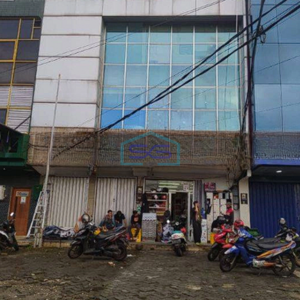 Disewakan Ruko 4 Lt di Jl. Letjen Suprapto Cempaka Putih Jakarta Pusat LB 316m2-1