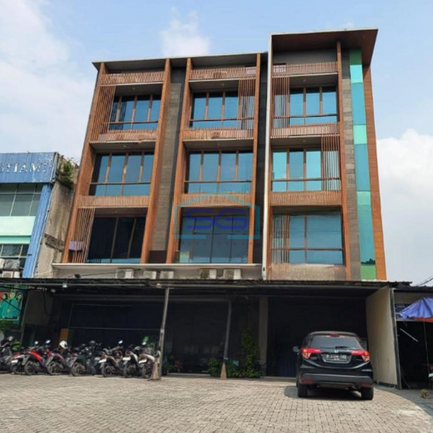 Disewakan Ruko Strategis  Galur, Johar Baru, Jakarta Pusat LB 400m2-1