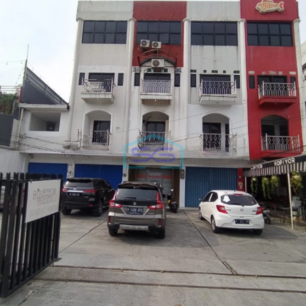 Disewakan Ruko Siap Pakai di Jl. Pemuda Jati Pulo Gadung Jakarta Timur LB 256m2-1