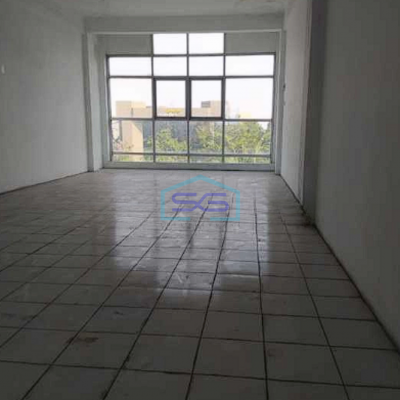 Disewakan Ruko Gandeng di komplek Ruko Mega Sunter Jakarta Utara LB 700m2